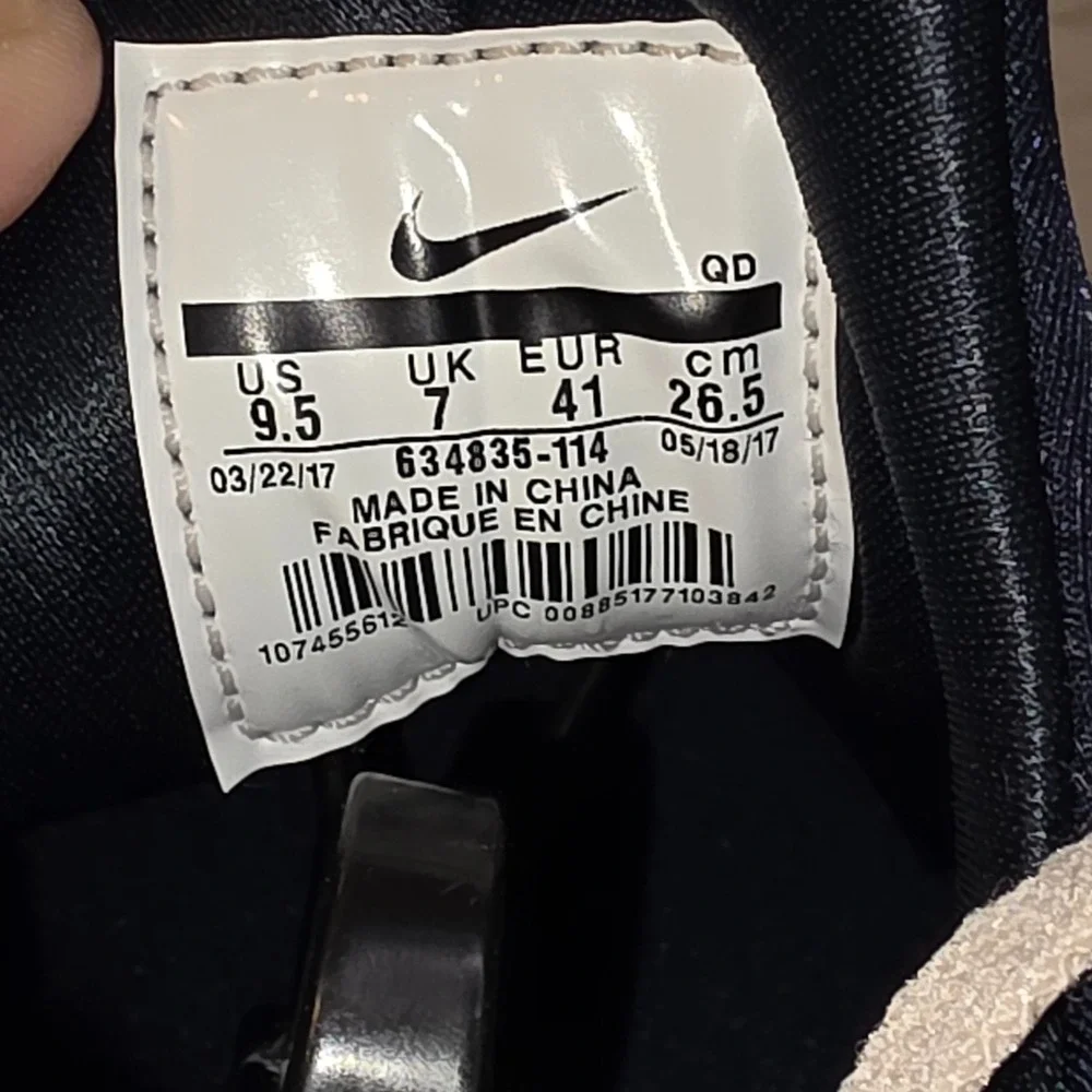 Size 9.5 - Nike Air Huarache Run Orewood Brown W - Picture 8 of 8